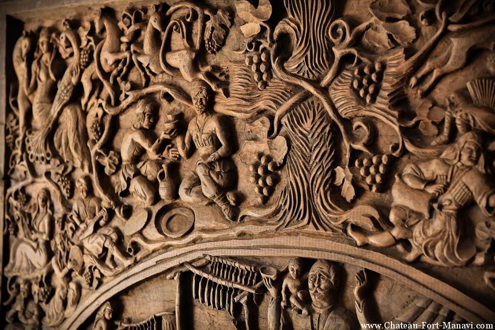 Woodcarver Exposition in Chateau Fort de Manavi