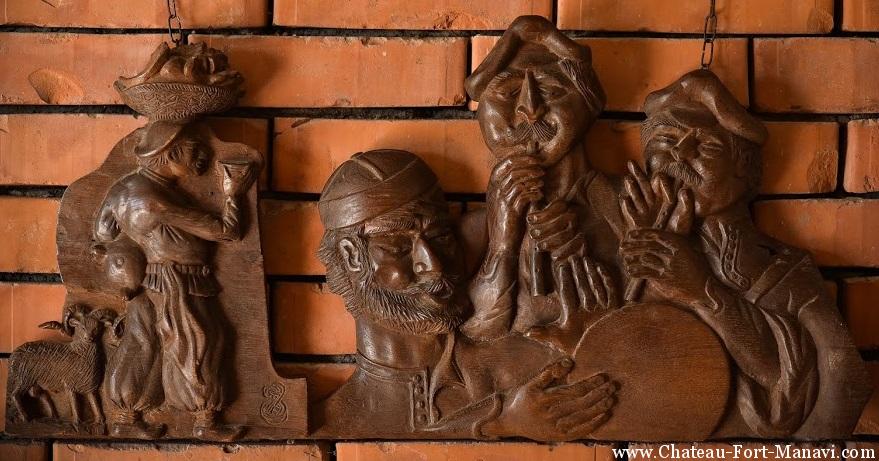 Woodcarver Exposition in Chateau Fort de Manavi