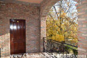 Гостиница в Шато Форт Манави