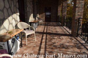 Гостиница в Шато Форт Манави