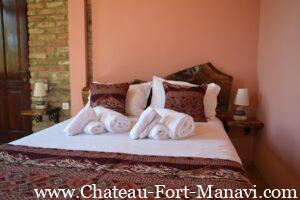 Гостиница в Шато Форт Манави